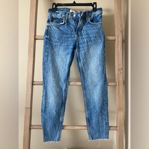 Zara Cigarette Cropped Ankle Jean